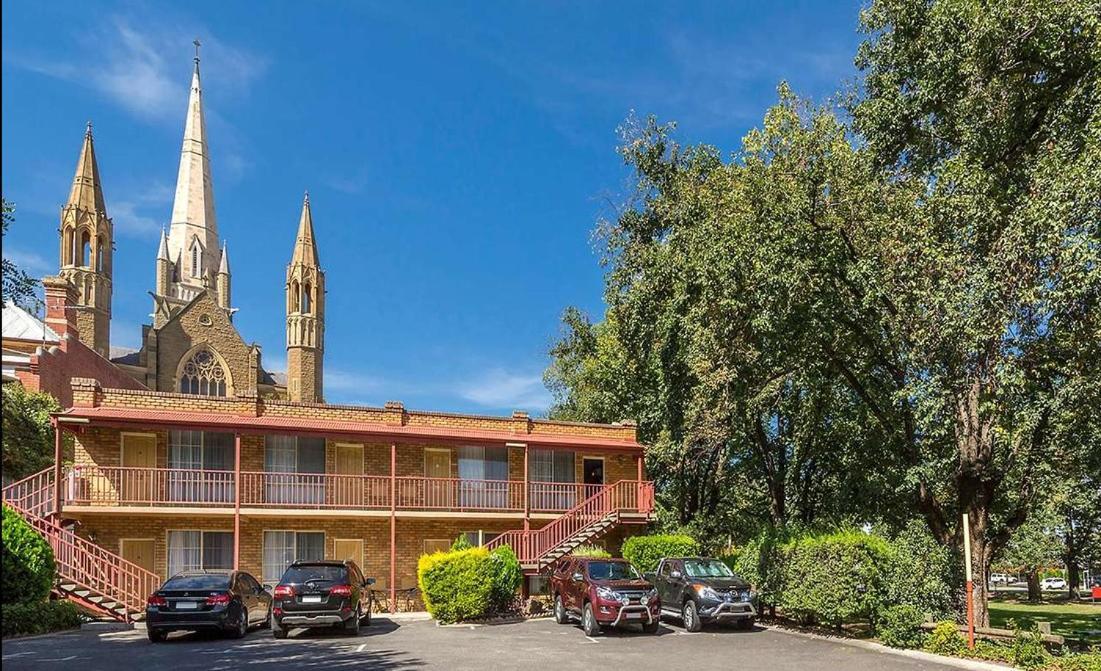 Cathedral Motor Inn Bendigo Exterior photo